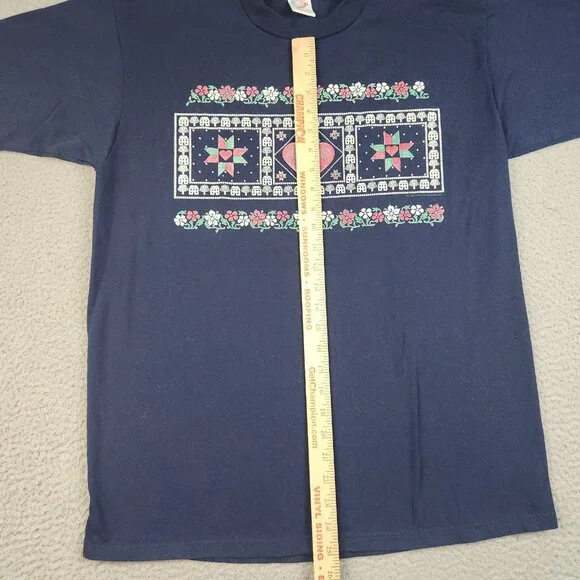 Vintage Cottage Core Shirt Large Hearts Flowers Needlework 90's Jerzees USA Made - Picture 4 of 10